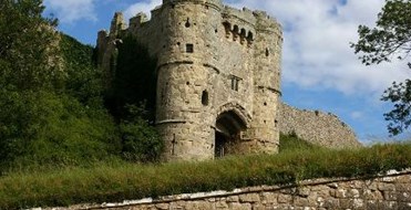 Carisbrooke Castle